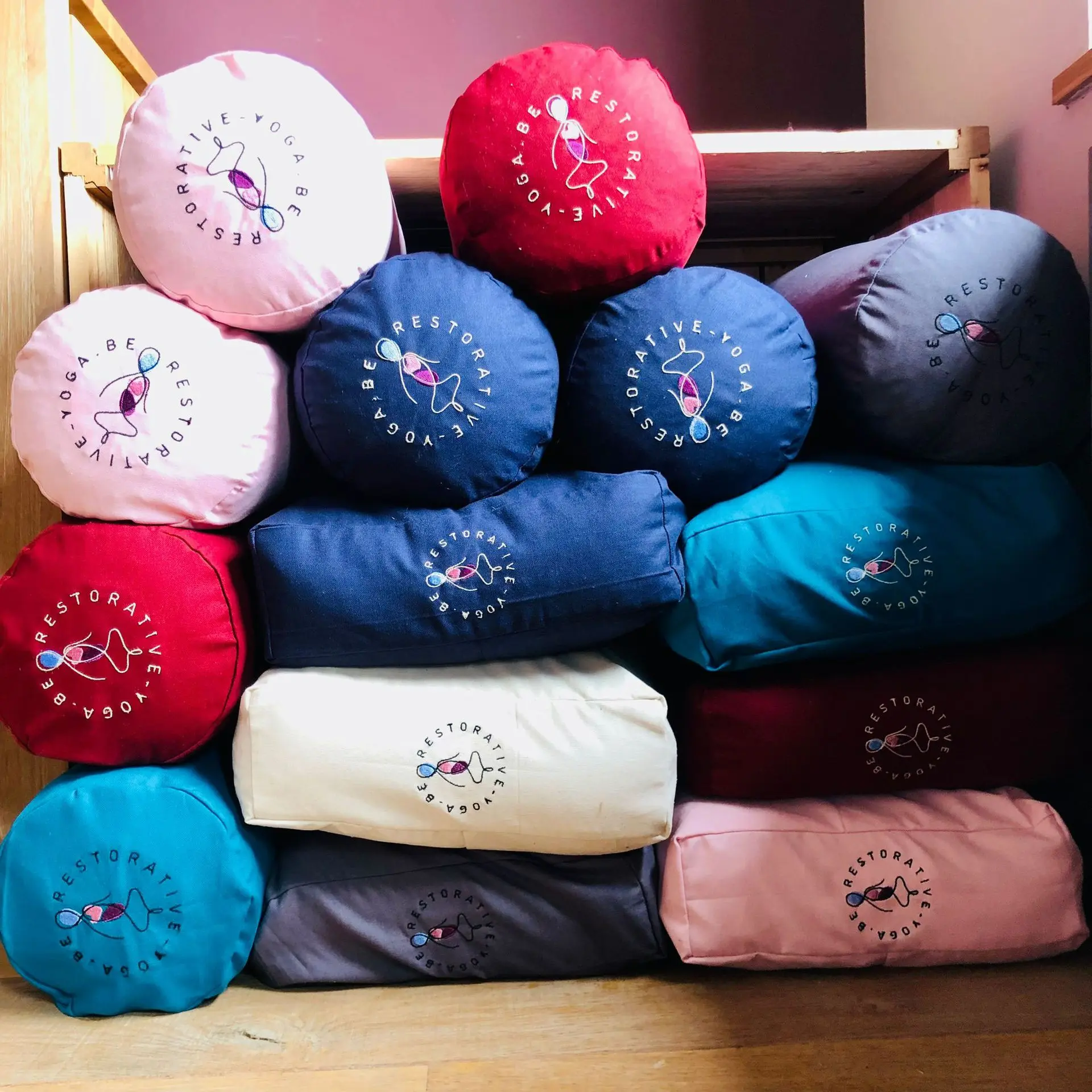 Bolster pour pratiquer le Restorative et Yin YogaYoga